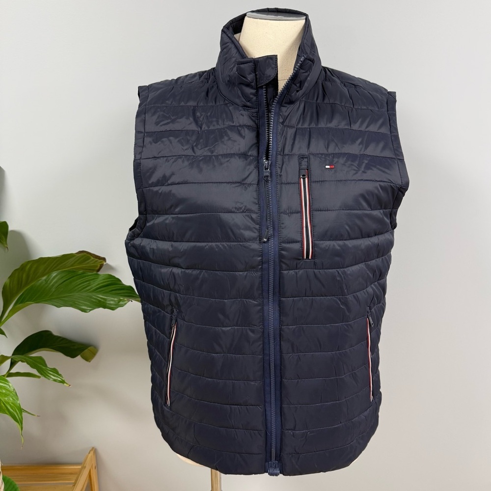 NWT Tommy Hilfiger Quilted Vest Mens L Navy Blue Primaloft Vegan Down Packable